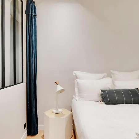 Pick A Flat's In Palais Royal - Rue De Richelieu Paris